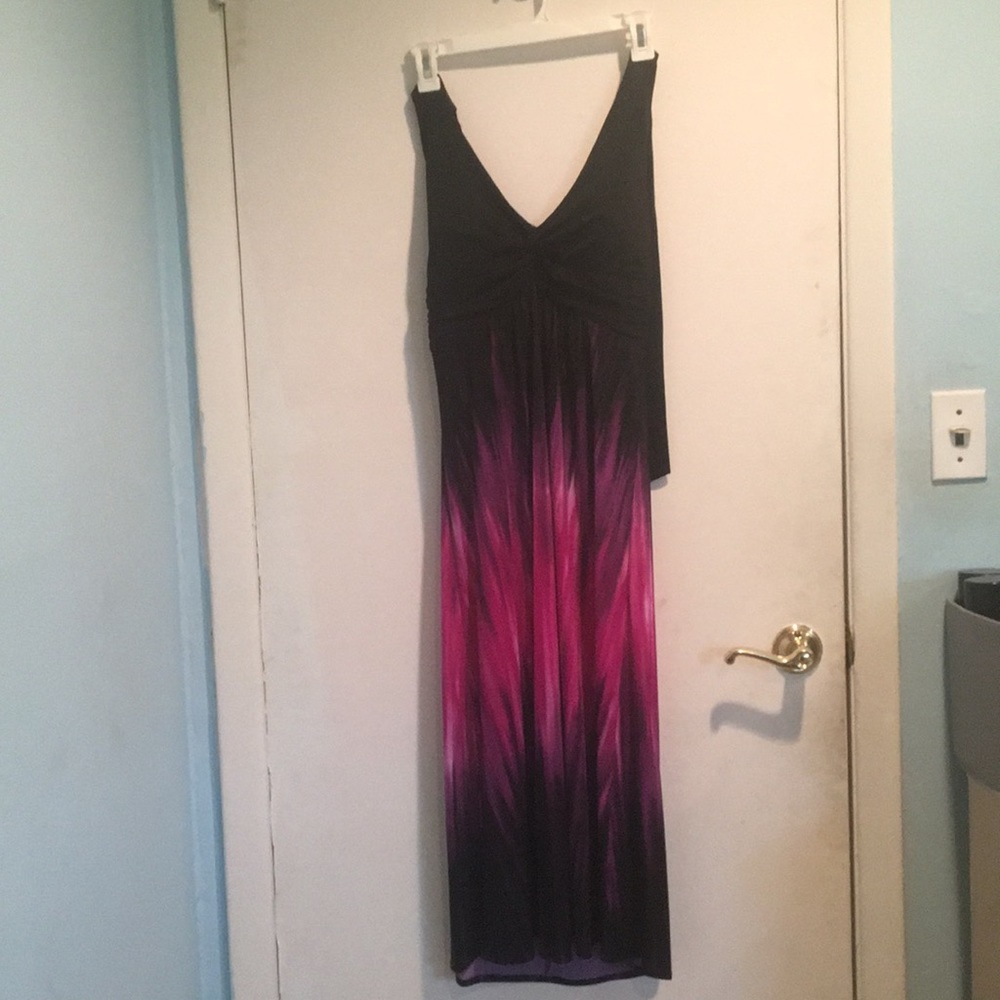 Black and Purple halter neck GOWN🥰👗
